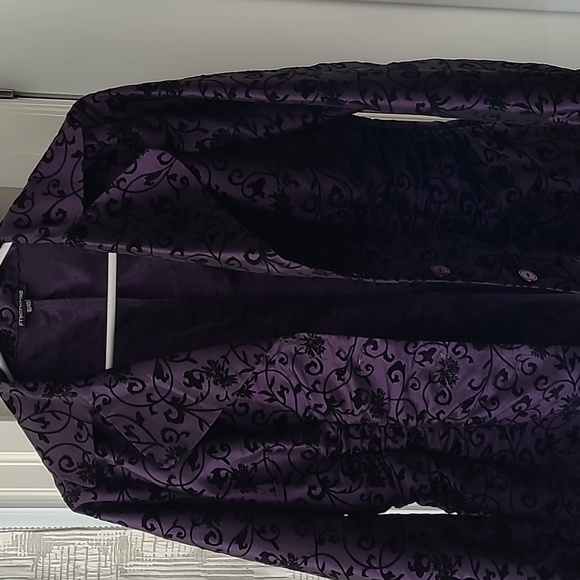 Women's jacket purple with black velvet designs size 10 - Picture 2 of 9